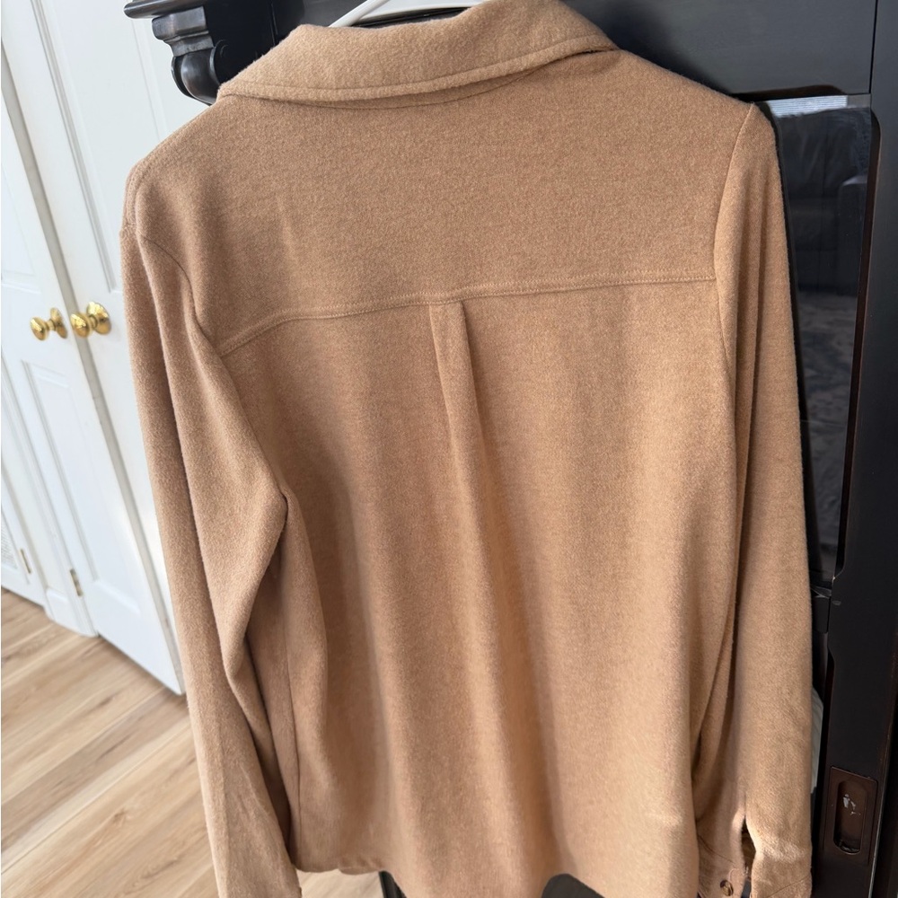 Thread and Supply Shirt Jacket. Women’s Sz-M Coffee Color | Neutral | Shacket - Picture 10 of 13